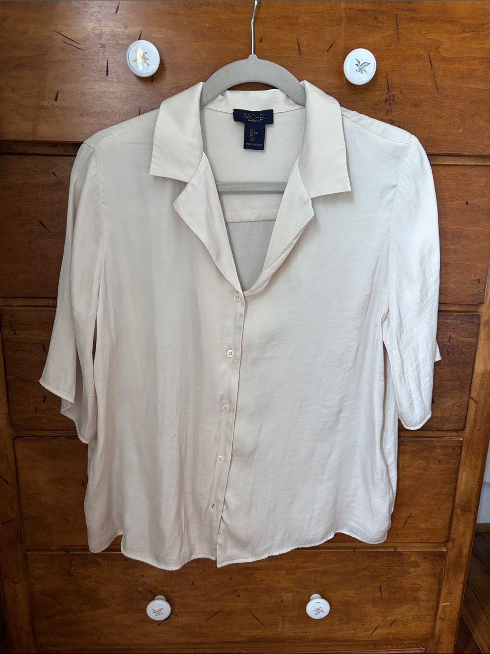 RACHEL Rachel Roy Cream Button-Front Collared Shirt